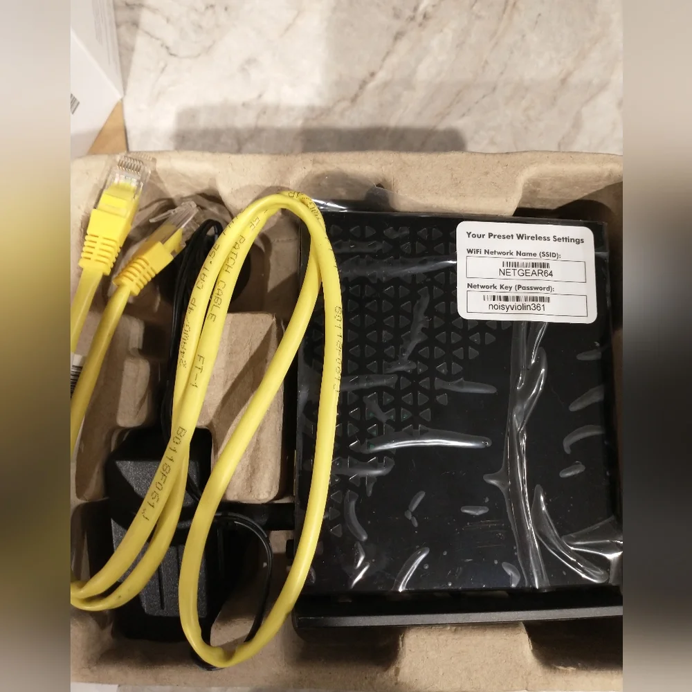 Netgear N300 WiFi Router - Picture 6 of 10